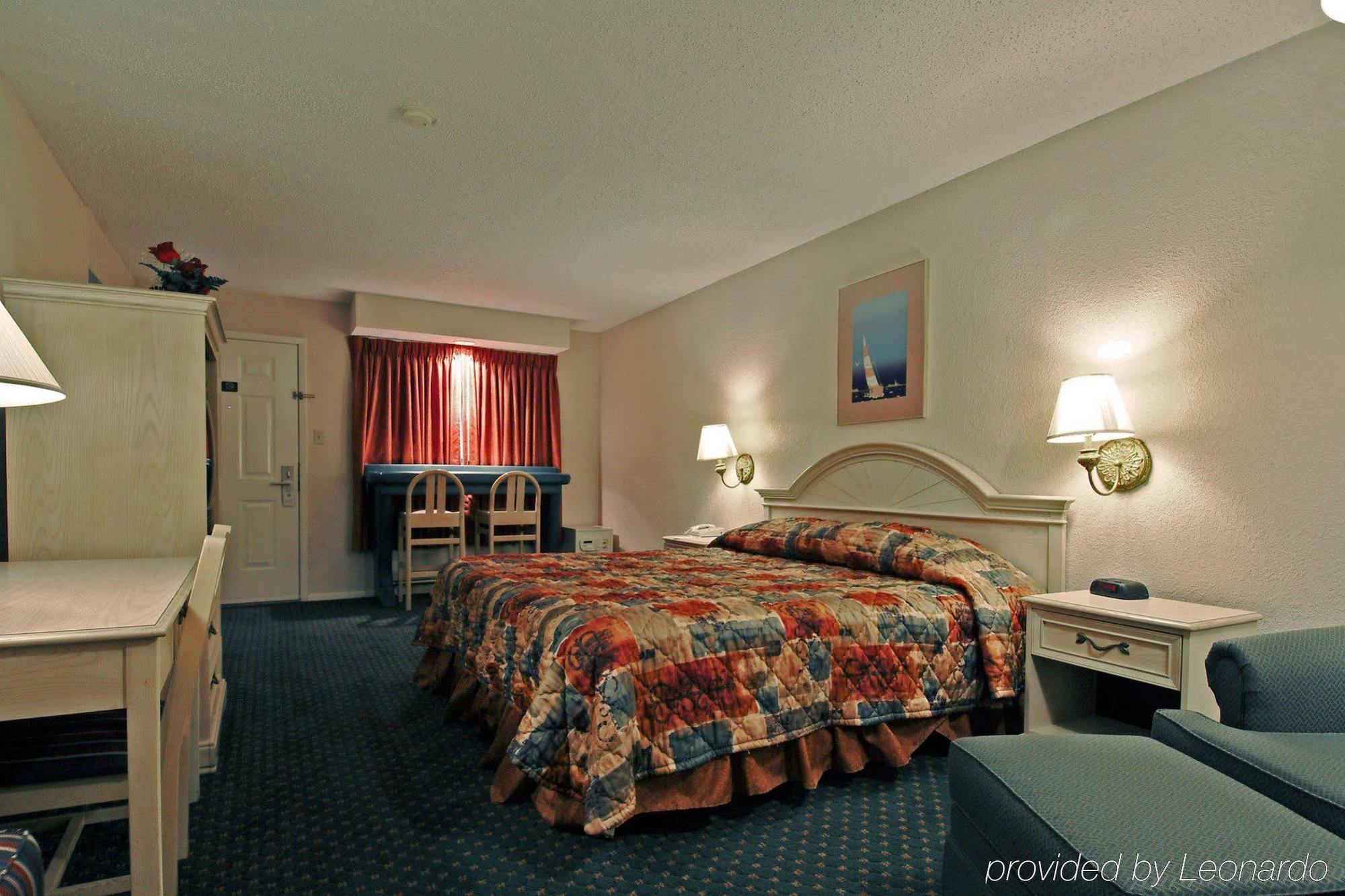 Motel Super 8 By Wyndham Northwest 2*