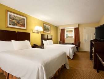 Motel Super 8 By Wyndham Northwest 2*