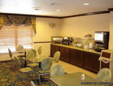 Super 8 By Wyndham Northwest Motel